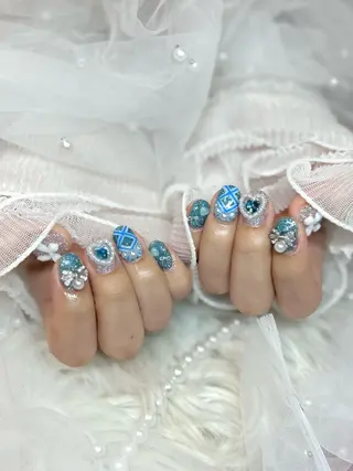 ネイル 中村 穂乃果のネイルデザイン