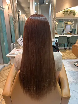 セミロング Momo/海外ヘア /レイヤー/艶カラーのヘアスタイル