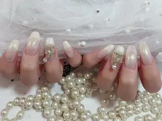 ネイル ネイルサロンAiri 長さ出し·シンプルのネイルデザイン
