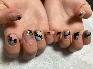 ネイル rea .のネイルデザイン