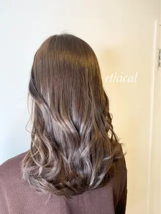 ロング 【エシカル】 HOSOMIのヘアスタイル