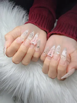 ネイル Lee Nailsのネイルデザイン