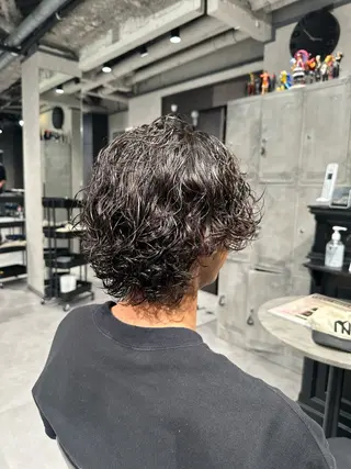 ミディアム パーマ ヘアアレンジ メンズ NEXT NEO所属・メンズヘア静岡 ✂︎Ryuheiのヘアスタイル