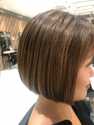 ショート カラー パーマ 村上 由紀のヘアスタイル