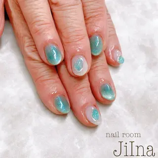 ネイル JiIna nailのネイルデザイン