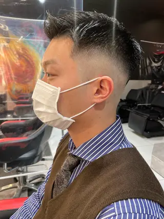 ショート メンズ メンズヘア特化 崎田 成人のヘアスタイル