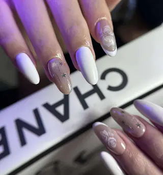 ネイル ヒユ ヒヨリのネイルデザイン