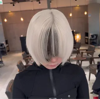 ショート カラー 💜ハイトーン💛 マジカルかいちゃんのヘアスタイル