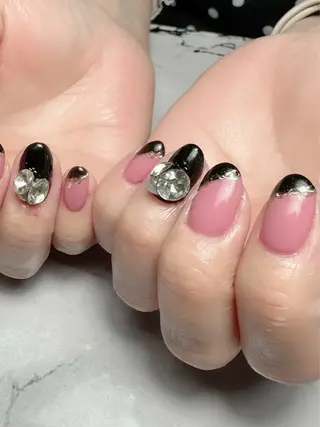 ネイル 新山 聖のネイルデザイン