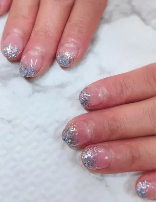 ネイル Lily Roseスタッフ一同のマツエク・マツパデザイン