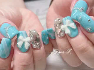 ネイル 芦辺 香奈のネイルデザイン