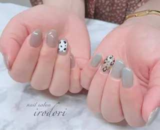 ネイル ﾌｨﾙｲﾝ専門ﾈｲﾙｻﾛﾝ彩 博多駅前店所属・ネイルサロン 彩 irodoriのネイルデザイン