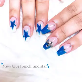 ネイル キラオメ Neneのネイルデザイン