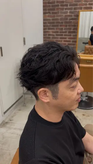 ショート 山野愛子美容室　銀座店所属・tomoメンズ特化 /パーマ/カットのヘアスタイル