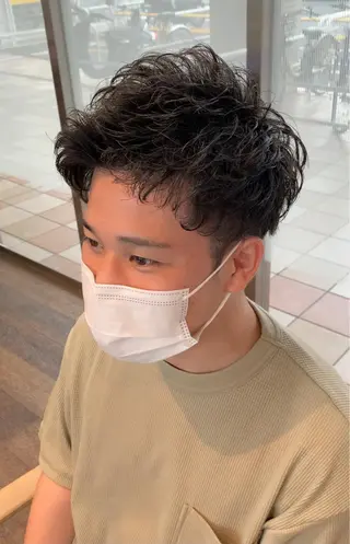 パーマ メンズ 【艶カラー】 STYLE 和泉俊希のヘアスタイル