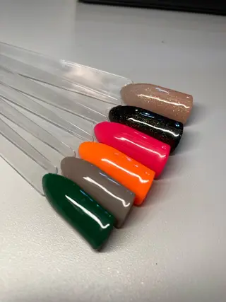 ネイル 鳥山 悠莉のネイルデザイン