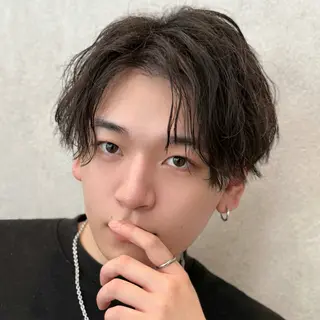 ミディアム カラー パーマ メンズ メンズZina代表 田端 麗治のヘアスタイル