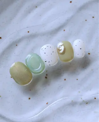 ネイル Baku Nailsのネイルデザイン