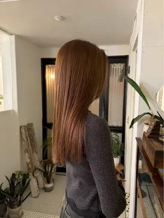 ロング ミユウ/ 暖色/ベージュのヘアスタイル
