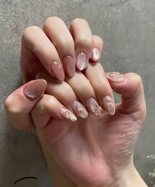 ネイル nailstudio eviz新宿店のネイルデザイン