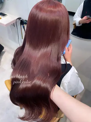 ロング 若月 あやかのヘアスタイル