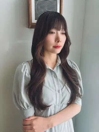 ロング 【韓国レイヤー特化 ハッシュカット】のヘアスタイル