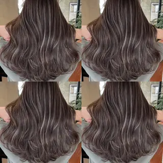 セミロング カラー ご予約 宜しくお願いします！のヘアスタイル