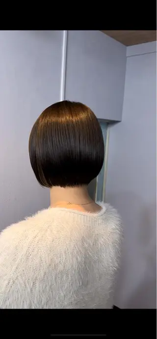 ショート カラー 🌈美髪✂︎艶色🎨 頭皮改善🍀TAKUのヘアスタイル