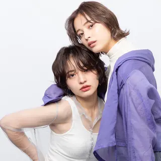 ミディアム カラー hoNua. 栄/透明感カラーのヘアスタイル