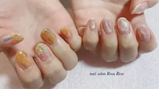 ミディアム アイブロウ ネイルスタジオ シェイクユアハンズのネイルデザイン