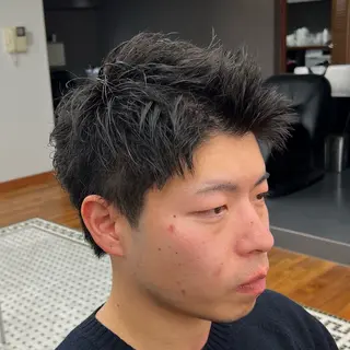 ショート メンズ メンズカット✂️ スキンフェード伊藤陸のヘアスタイル