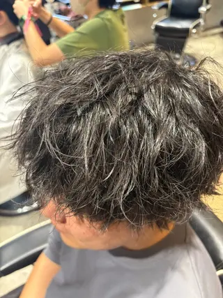 ショート EIGHT MEN 池袋西口店所属・メンズパーマ特化 池袋西口 尾形 龍哉のヘアスタイル