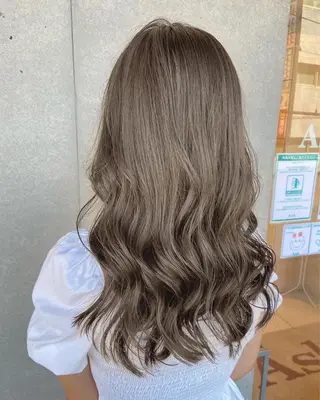 ロング 渡辺 悠太のヘアスタイル