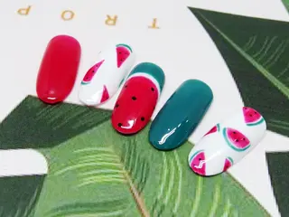 ネイル ティーエヌ 金山駅東口店のネイルデザイン