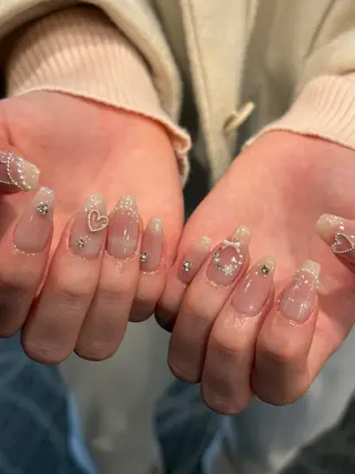 ネイル Nobody_ Karenのネイルデザイン