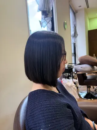 ミディアム 溝口 槙里也のヘアスタイル