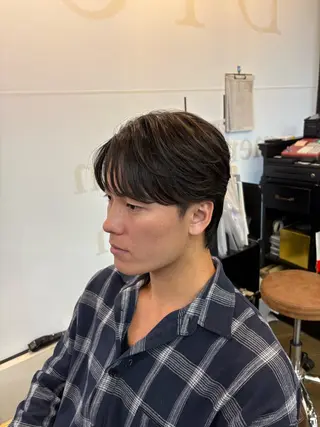 ショート パーマ メンズ 韓国風メンズ/毛流れ ヘアなら須田龍世のヘアスタイル