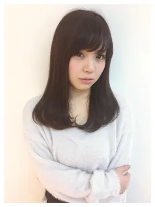 セミロング 透明感カラー 松田晃代のヘアスタイル