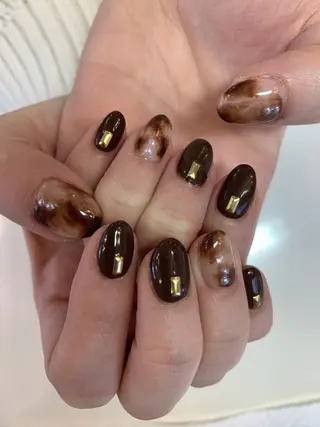 ネイル ネイルリボン 受付スタッフのネイルデザイン