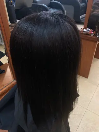 セミロング カラー ヘアアレンジ 🤍たんない みく🖤のヘアスタイル