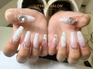 ネイル LYYM Salonのネイルデザイン