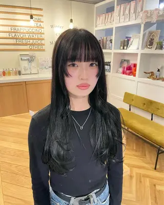 ロング カラー Ogata Marinaのヘアスタイル