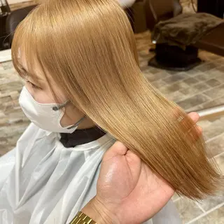 セミロング SALOWIN心斎橋Suite店所属・洗っても取れない 髪質改善|OJIROのヘアスタイル