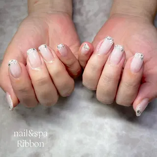 ネイル 東 真百のネイルデザイン