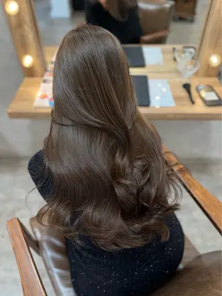 カラー 高森 俊輔のヘアスタイル