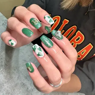 ネイル RandP ｰikumiのネイルデザイン