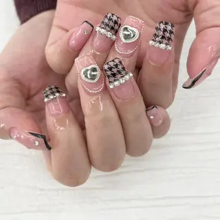 ネイル Nail salon Honey Beeのネイルデザイン