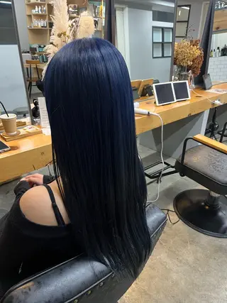 ロング ROCCO east MIYOのヘアスタイル