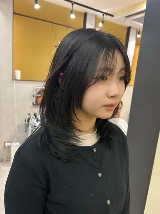 セミロング カラー hub hair レイヤー/透明感のヘアスタイル