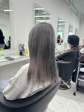 ロング カラー ヘアアレンジ ハイトーン艶カラー 🤍ゆうひのヘアスタイル